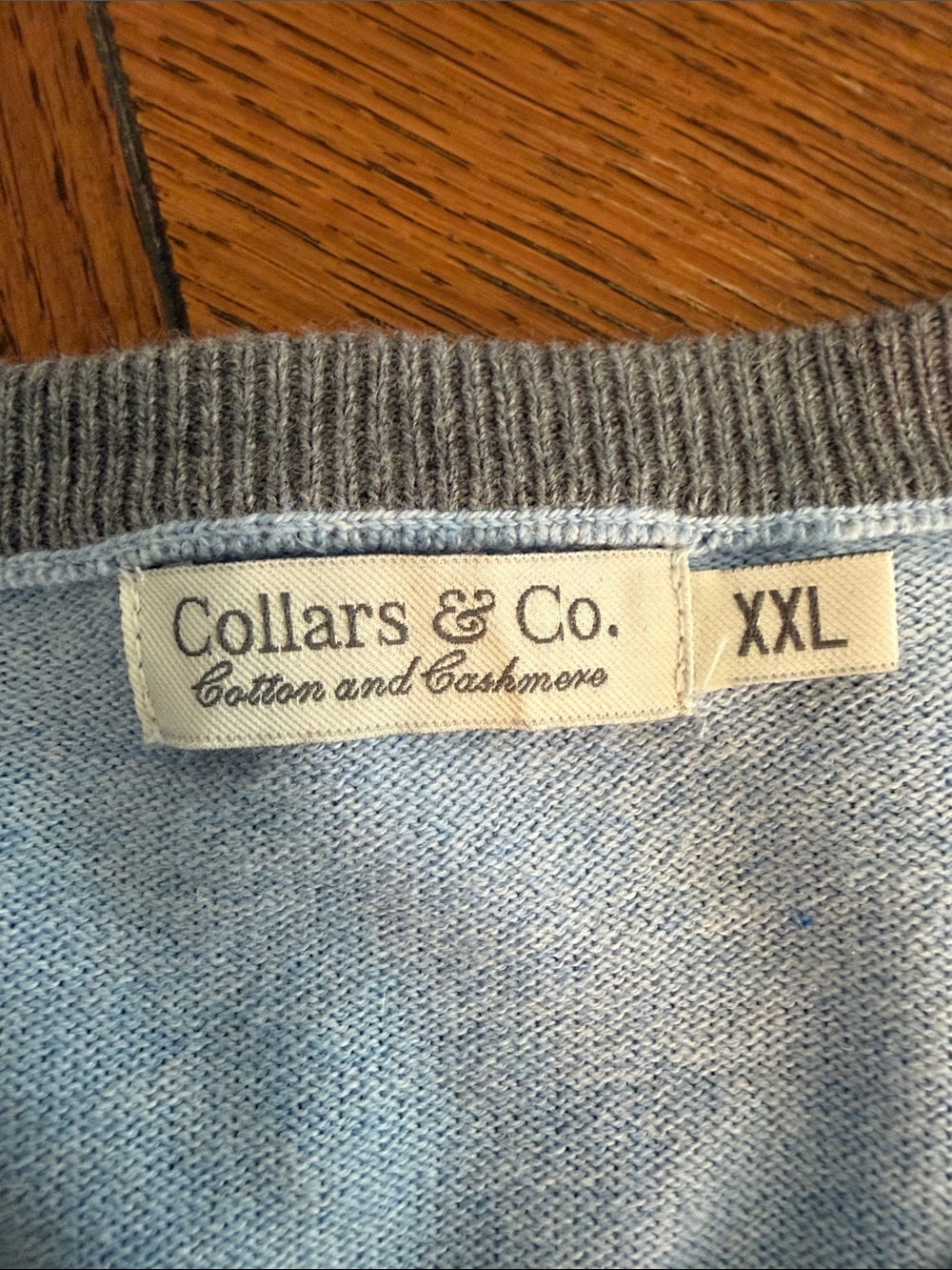 Mens Collars & Co Cotton & Cashmere Light Blue V-Neck Men's Sweater Size XXL - Picture 2 of 6
